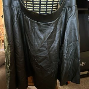 Torrid olive faux leather mini skirt NWT 3 22 24